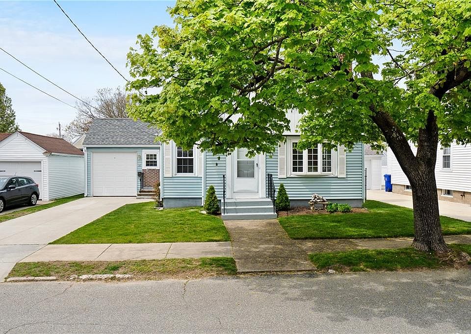 1st image of 30 Beverly Ann Dr