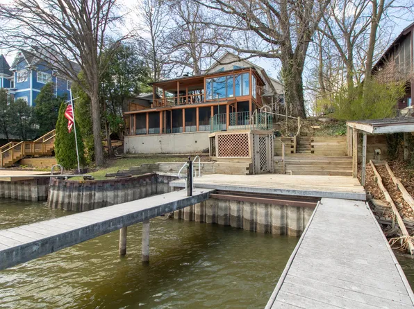 25289 White Owl Ln, Hudson, IL 61748