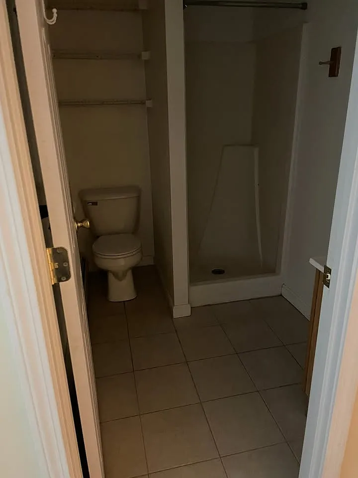 1 bed, 500 sqft, $1,600 — Photo 3