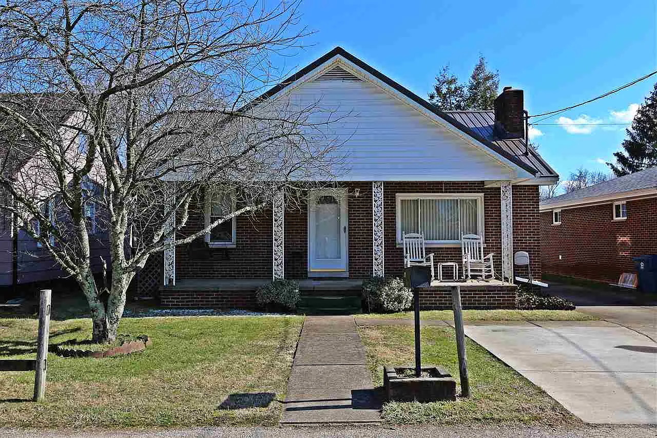 230 Nova St photo 1