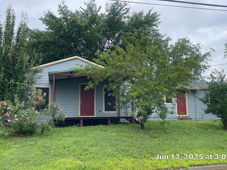 3404 Moulton St — Photo 24