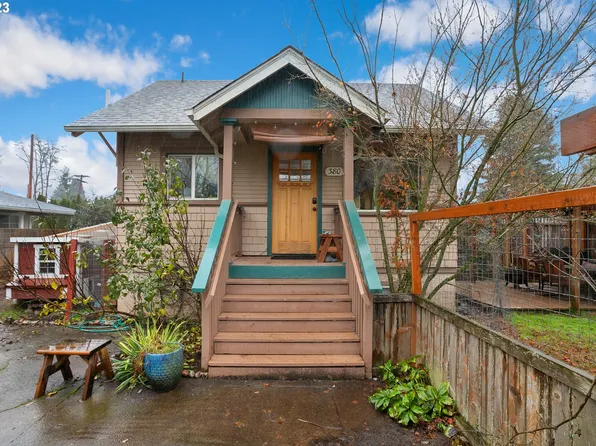 380 N Grove Ct, Eugene, OR 97404