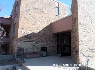 1813 Hemlock Pl APT 104, Schaumburg, IL 60173