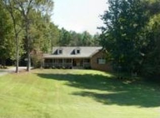 637 Killian Rd, Stanley, NC 28164