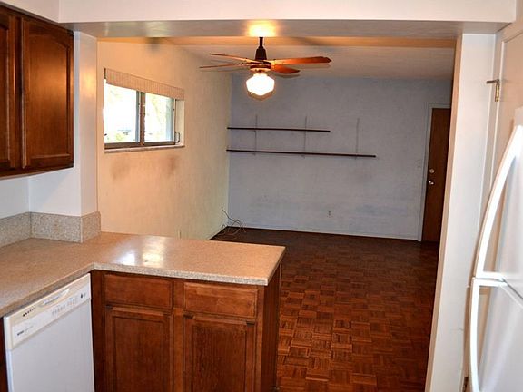 5th image of 1036 43rd Ave N