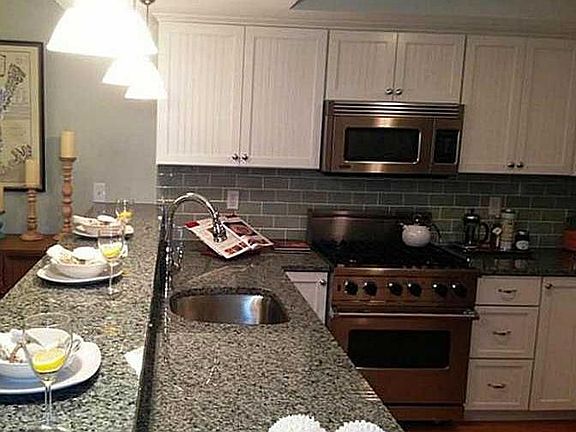 5th image of 20 Narragansett Ave Unit 706