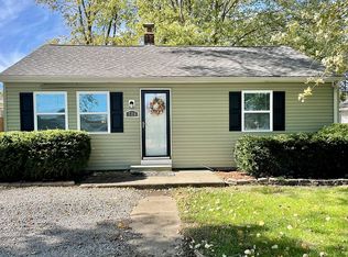 725 N 1st Division St, Mattoon, IL 61938