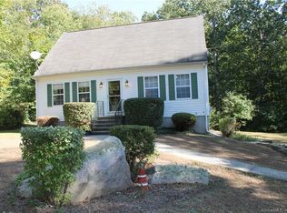 129 Spicer Hill Rd, Ledyard, CT 06339