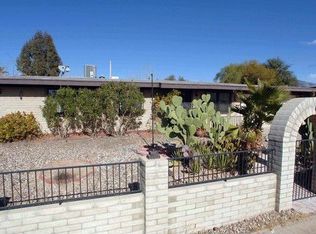 2342 W Las Lomitas Rd, Tucson, AZ 85741