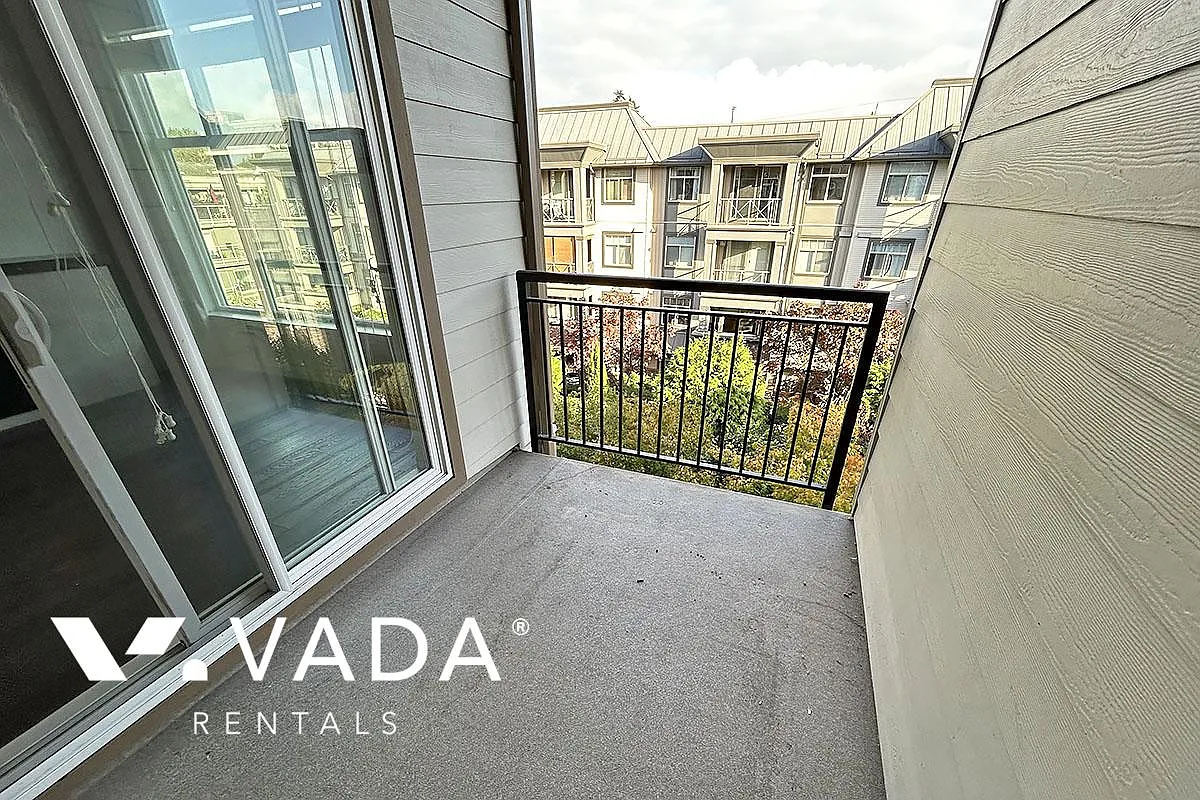 2343 Atkins Avenue Port Coquitlam — Photo 3