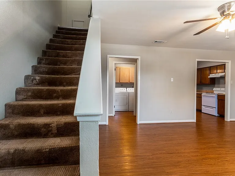 1801 Treehouse Trl #A — Photo 3