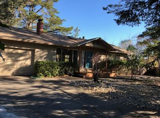2092 Vineyard Rd, Novato, CA 94947