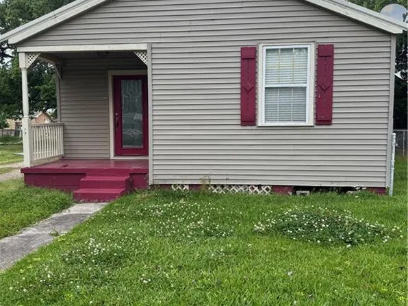 315 Trist Pl, Chalmette, LA 70043