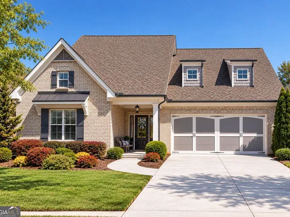 6025 Overlook Club Cir, Suwanee, GA 30024