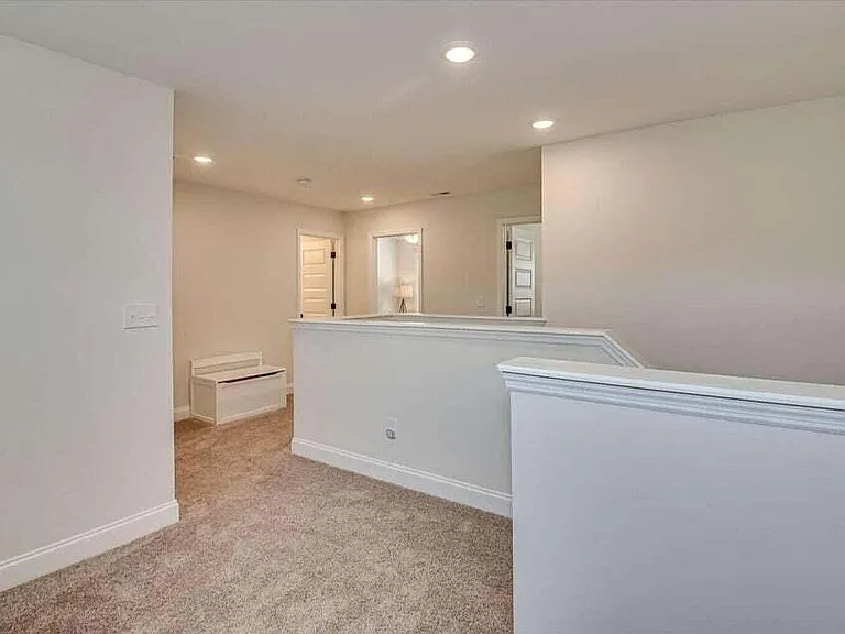 312 Sumac Trl — Photo 13