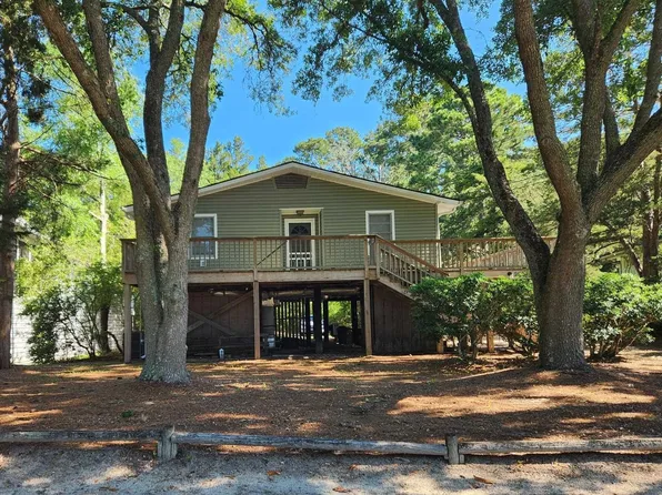 221 Windover Dr., Pawleys Island, SC 29585