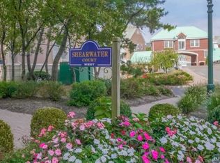 111 Shearwater Ct E APT 53, Jersey City, NJ