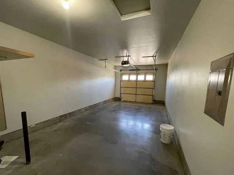 3961 Azalea Ave SE — Photo 10
