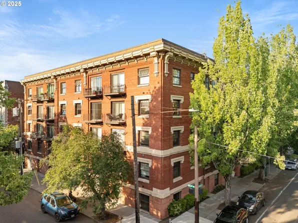 1829 NW Lovejoy St Unit 209, Portland, OR 97209