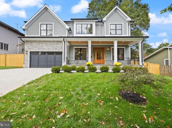 7712 Rocton Ave, Chevy Chase, MD 20815