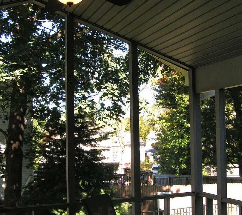 2nd image of 31 Pheasant Ridge Rd