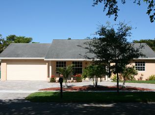5015 SW 104th Ave, Cooper City, FL 33328