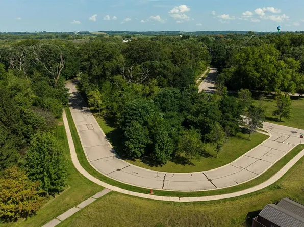 L20 Stonehaven Drive #20, Green Lake, WI 54941