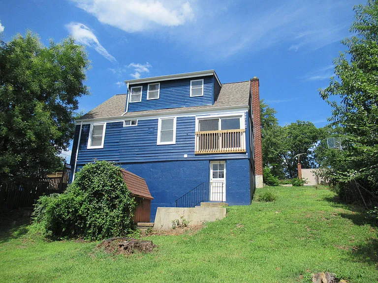 2306 S Columbus St — Photo 28