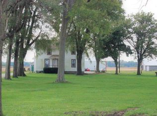 1741 E 3000 Rd, Martinton, IL 60951