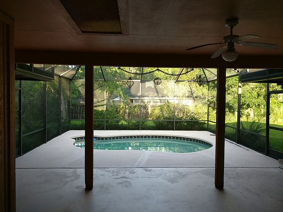 5th image of 758 Duart Dr