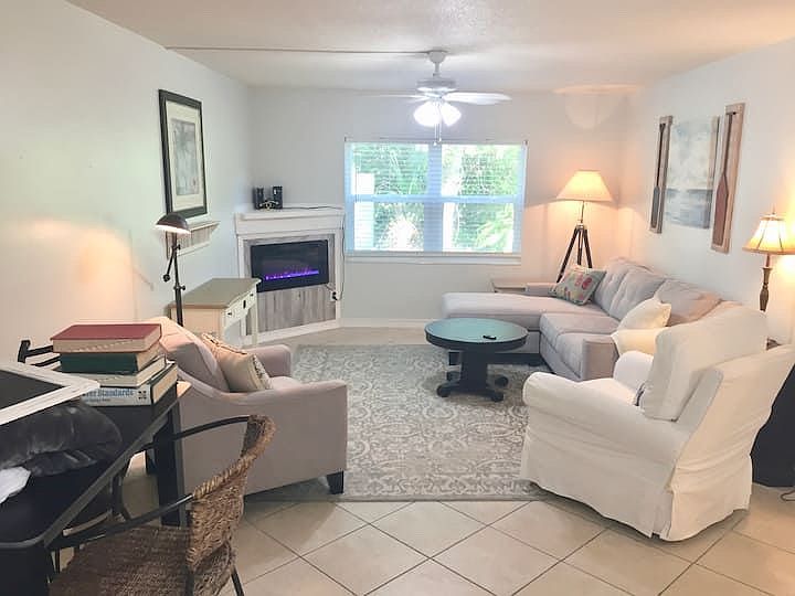1st image of 230 Columbia Dr APT 110