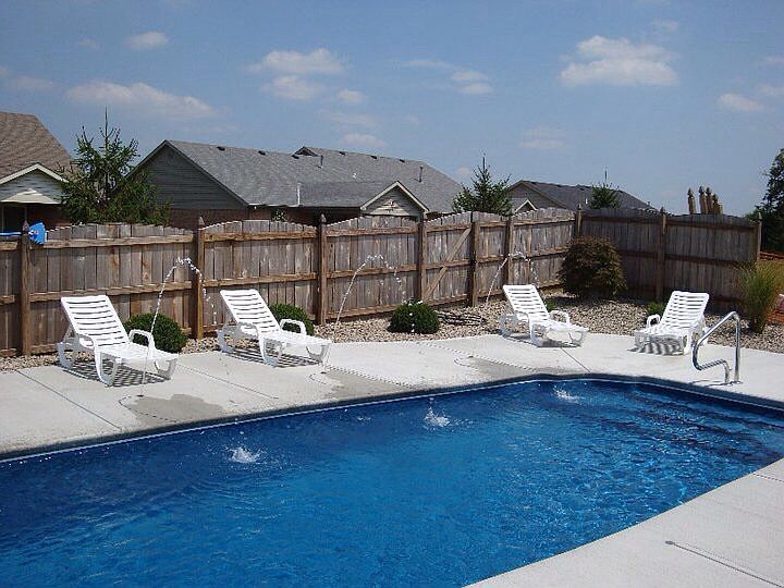 2nd image of 5009 Shannon Way