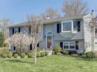 1116 Minnehaha Trl, Wall Township, NJ 08736
