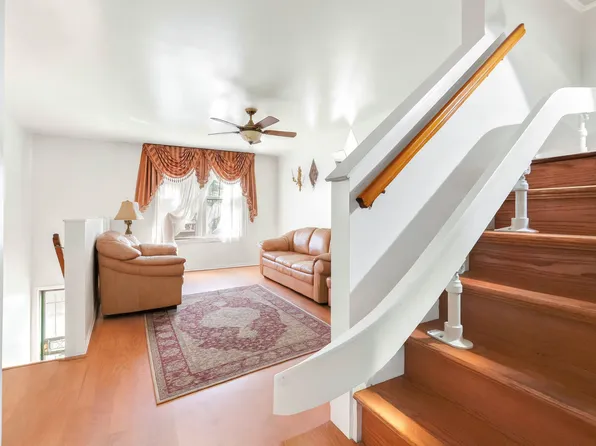 49 Hull Street image 16 of 29