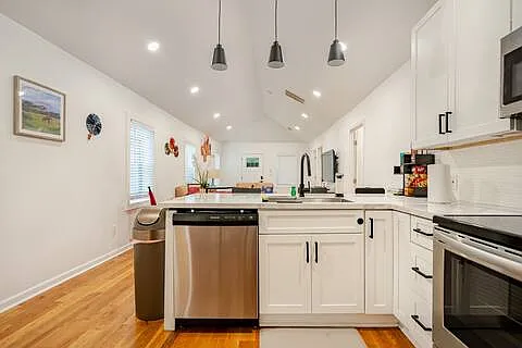 136 1st St SW — Photo 8