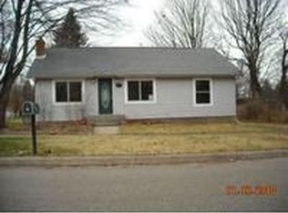 105 Arctic St, Buchanan, MI 49107