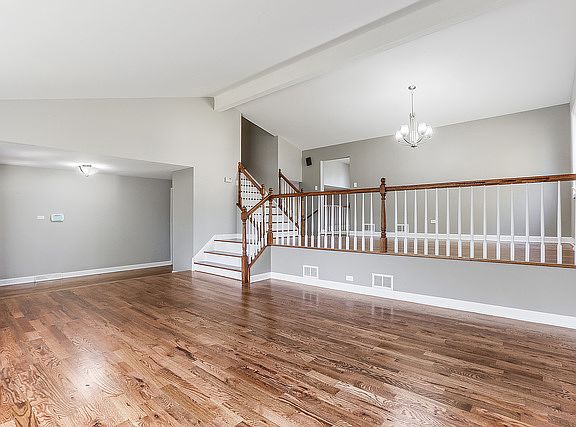 3rd image of 9100 Sheri Ln