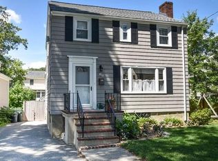 10 Martin St, Melrose, MA 02176