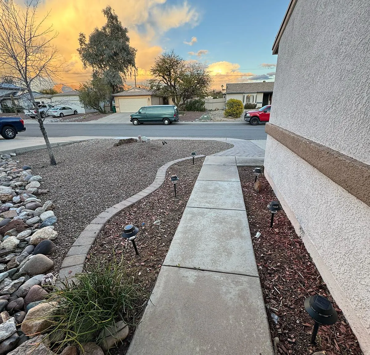 3 bed, 2.5 bath, 1619 sqft, $2,350 — Photo 1