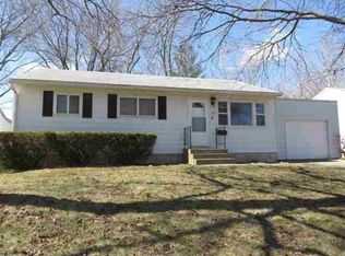 151 Portland Pl, Lincoln, IL 62656