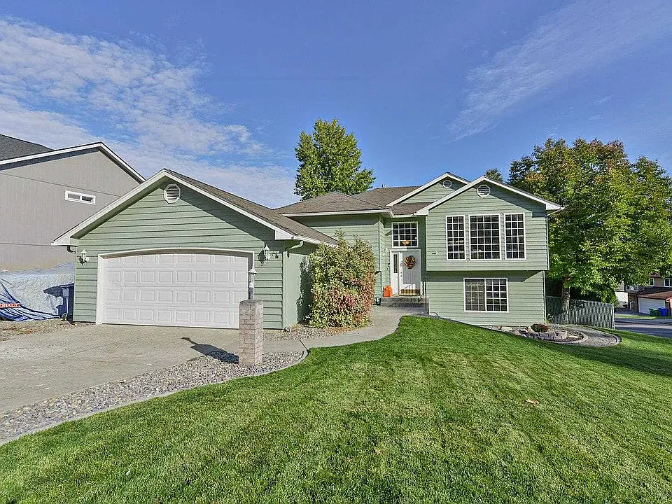 11405 E 42nd Ct