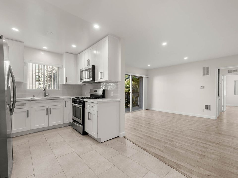 1st image of 1845 1/2 Glendon Ave #105