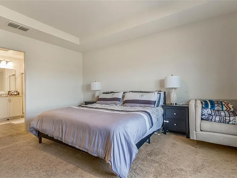 495 Overpool Ave — Photo 18