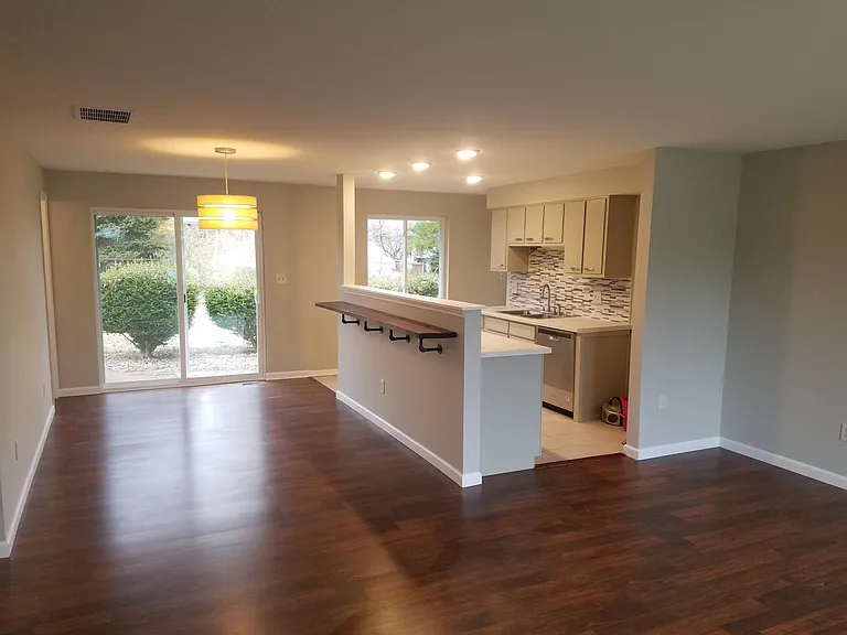 434 Nies Ave — Photo 19