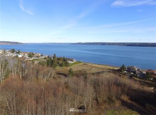 9999 S Point Rd, Pt Ludlow, WA 98365