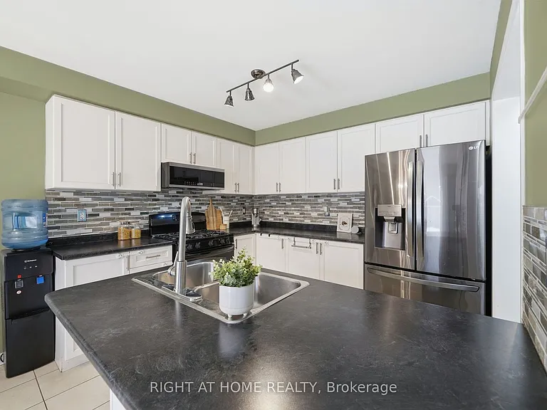 1209 Mary Lou St — Photo 20