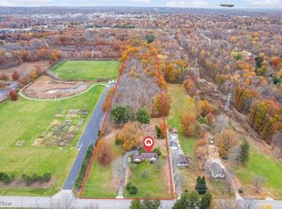 3265 Ridgewood Rd, Akron, OH 44333