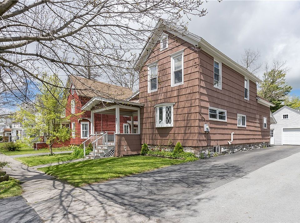 927 Academy St, Watertown, NY 13601 Zillow