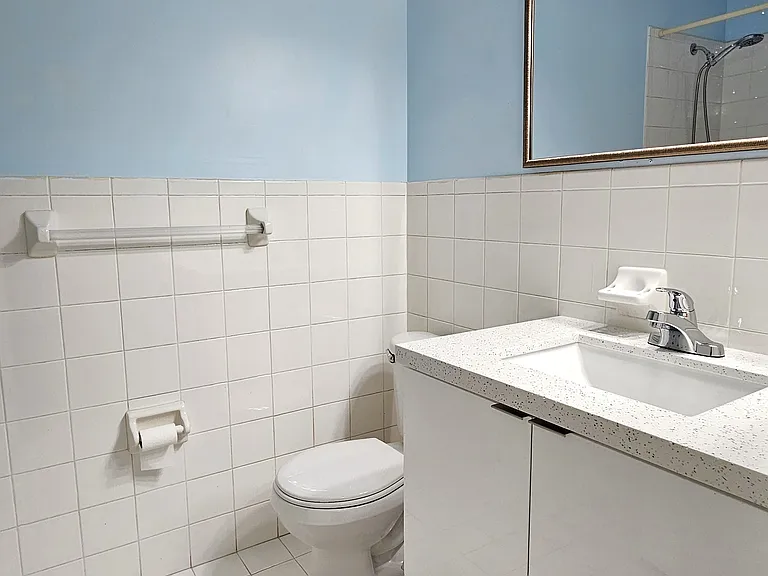 10611 SW 170th Ter — Photo 12