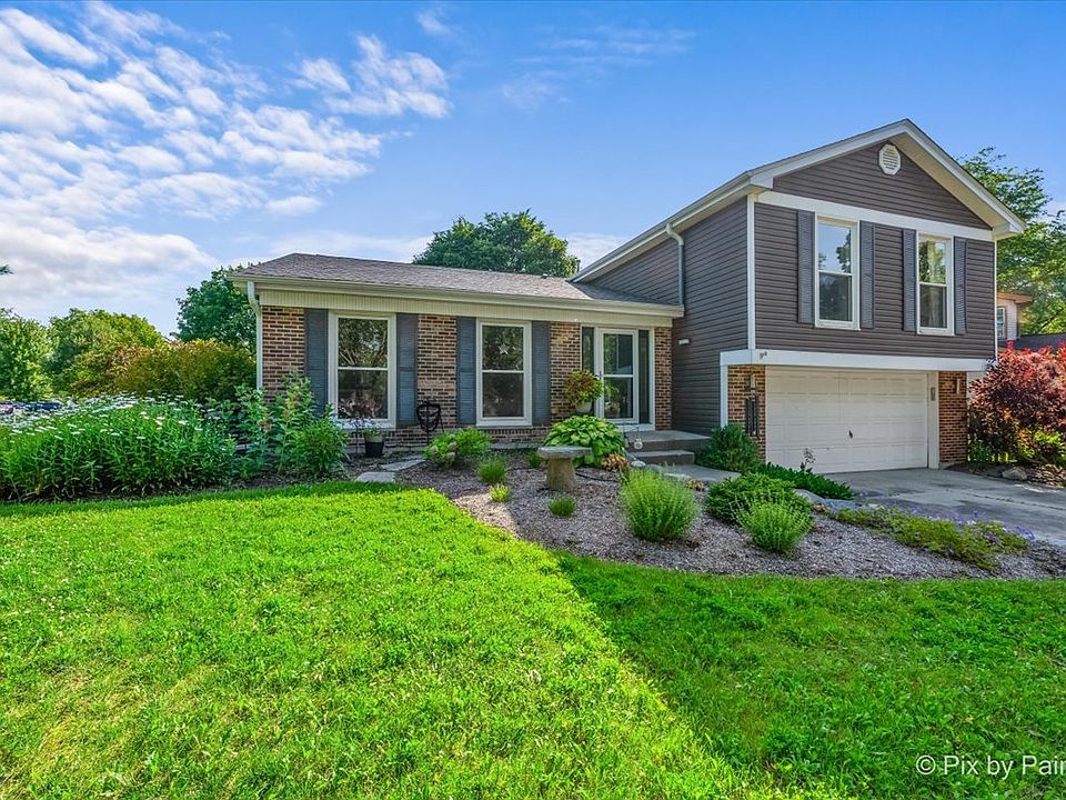 1st image of 1021 Colony Dr